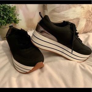 Zara Basic Collection platform sneakers